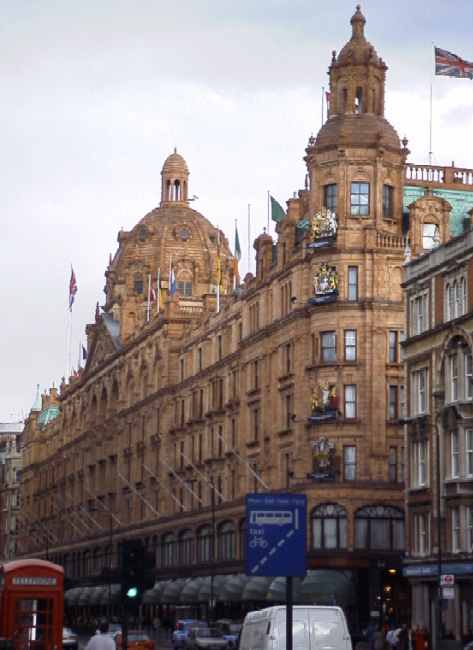 Harrods minus one royal crest